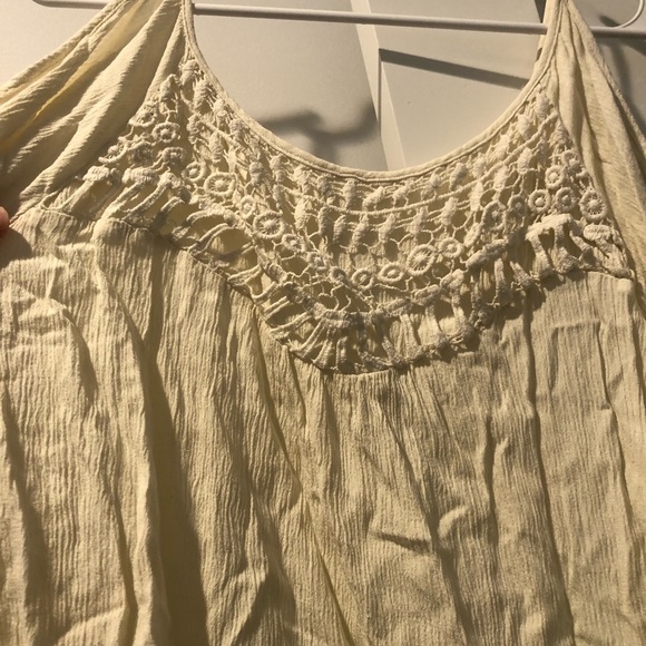 White Cold Shoulder Shirt - Picture 5 of 7